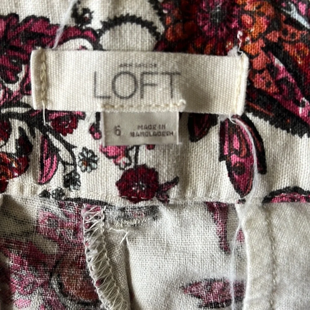 Ann Taylor Loft Linen Blend Shorts, size 6 Paisley shorts - Picture 4 of 12